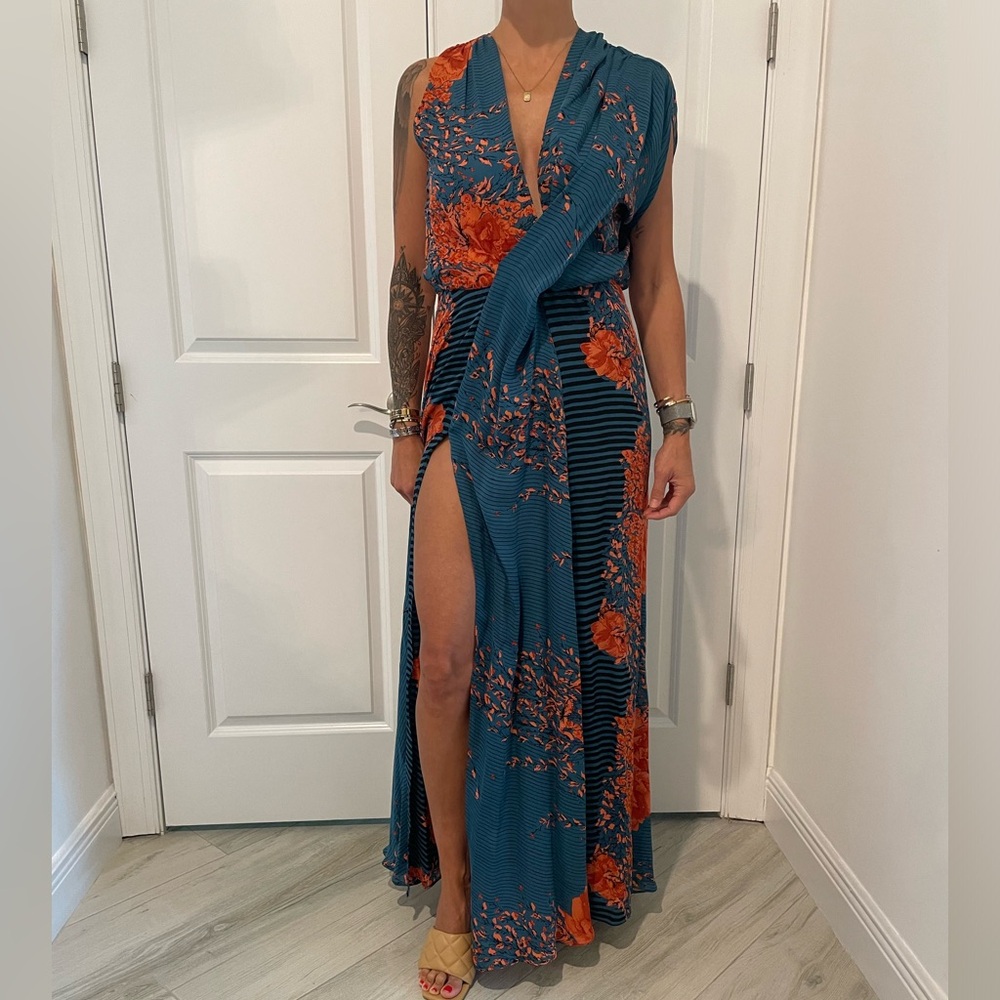 LAHIVE 100% Silk high slit long dress. NEVER WORN